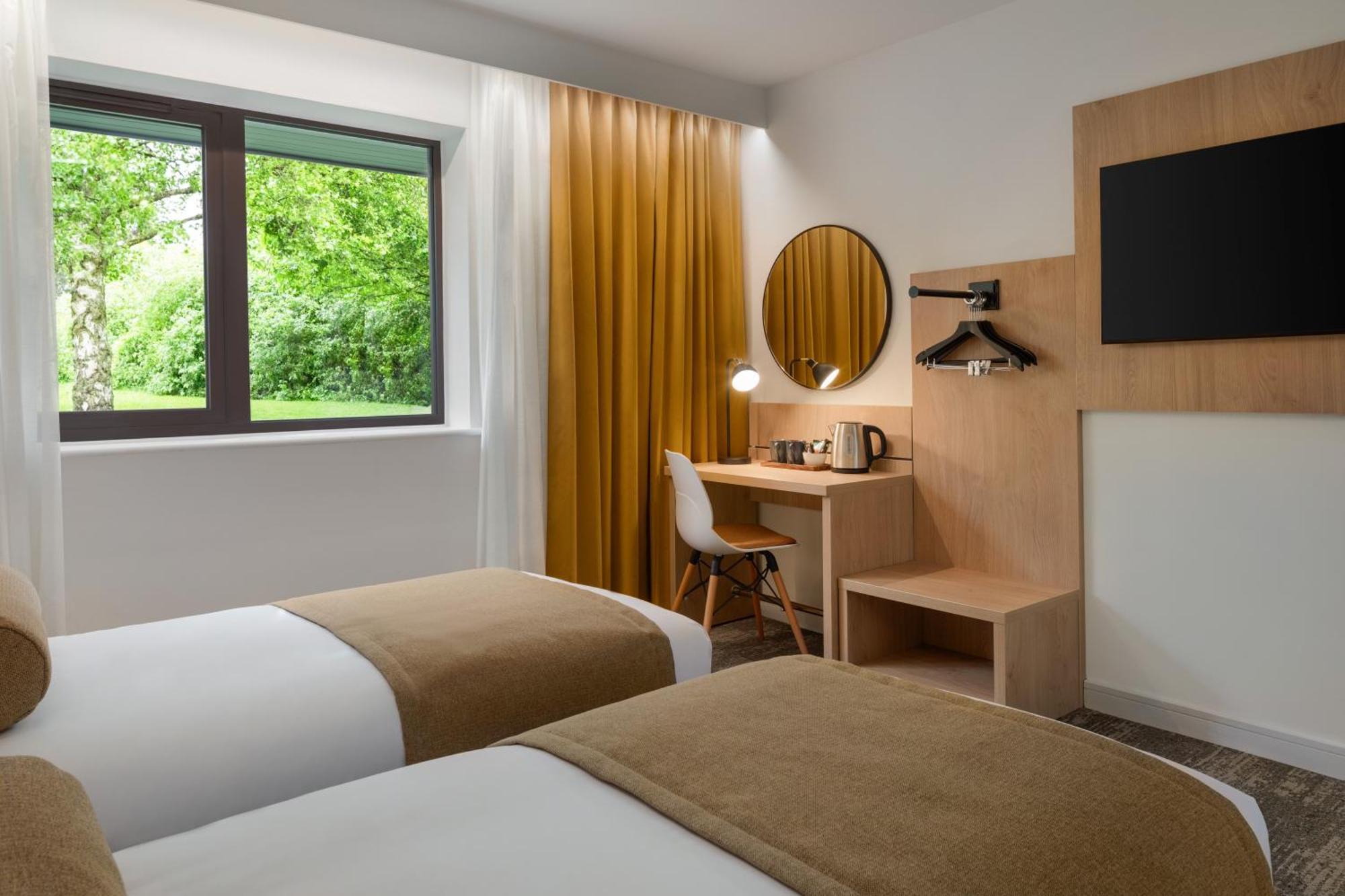 Days Inn Durham Bagian luar foto