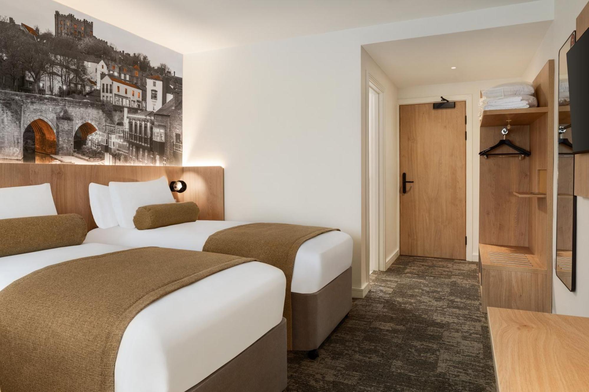 Days Inn Durham Bagian luar foto