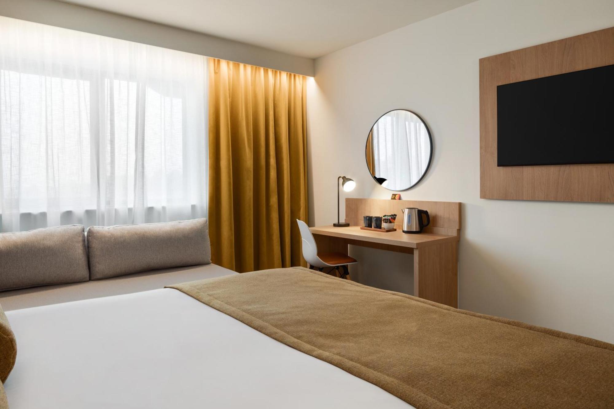 Days Inn Durham Bagian luar foto