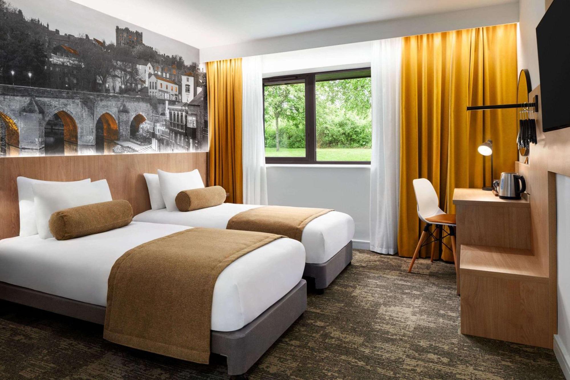 Days Inn Durham Bagian luar foto